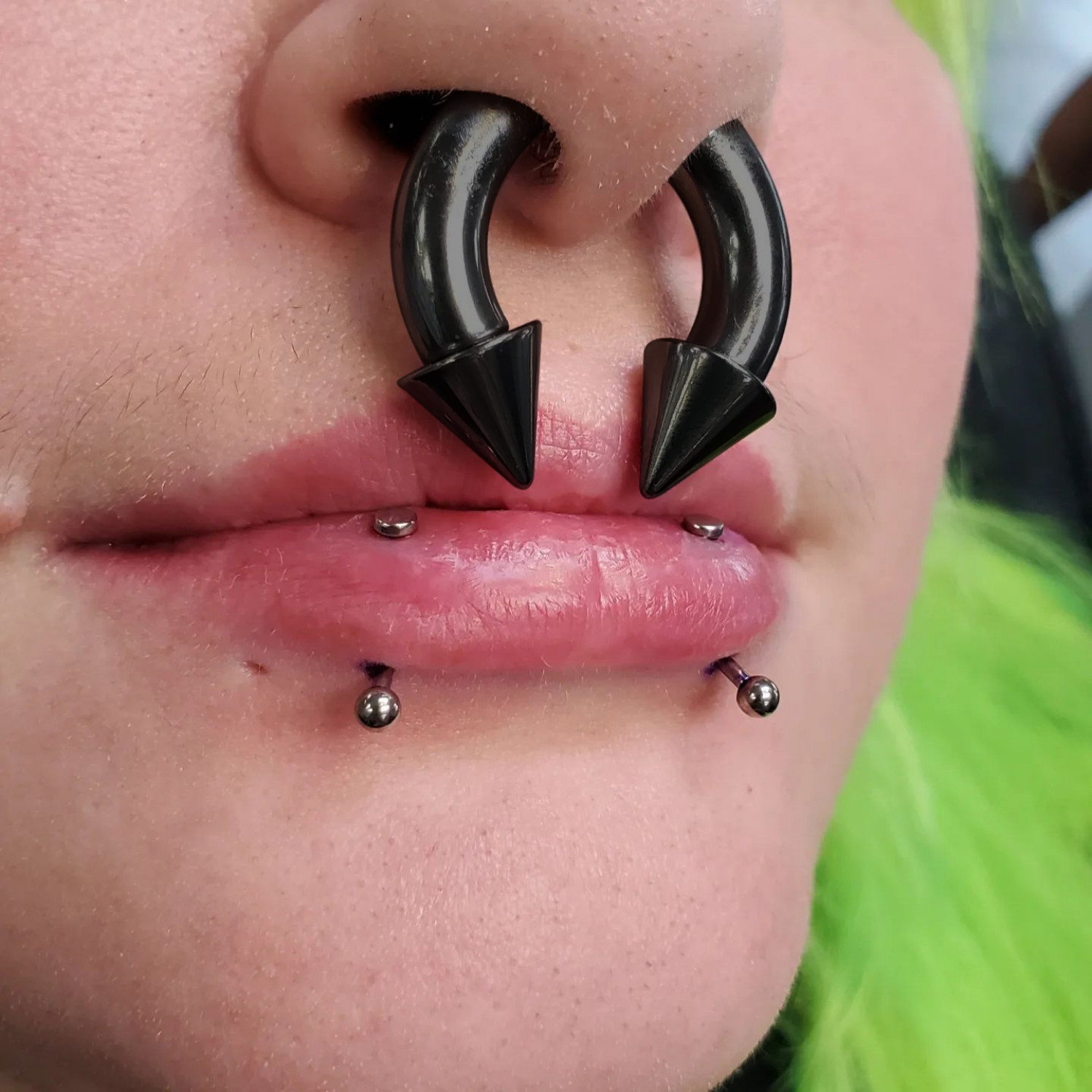 1/2 szt. Duży Pierścień do Nos – Body Jewelry Ear Gauges recenzja i cena