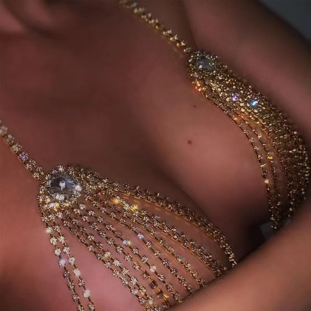 Modny, popularny, uniwersalny, – Body Jewelry Hot recenzja i cena